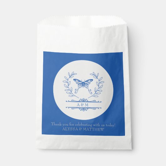Blauwe Vlinder Monogram Bruiloft Favor Zak Bedankzakje (Voorkant)