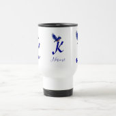 Blauwe Vogel Monogram Eerste Letter K Elegant Pers Reisbeker (Center)