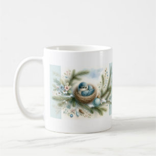 Blauwe Vogel Nest met Ornamenten in Winterdennen Koffiemok