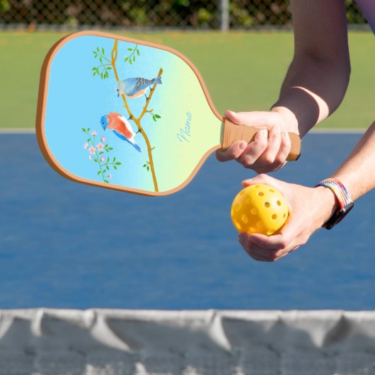 Blauwe vogels Bleekblauw & Groen Pickleball Paddle (Insitu)