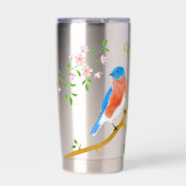 Blauwe vogels met monogram geïsoleerde drinkbeker (Voorkant)