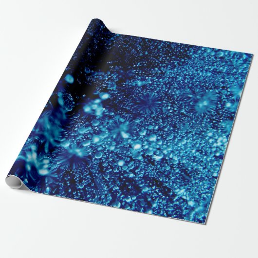 Blauwe vonken Abstracte bevroren bubbels Cadeaupapier (Uitgerold)