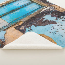 Blauwe wand en deur sherpa deken