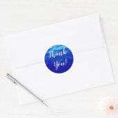 Blauwe waterkalligrafie Hartelijk dank Ronde Sticker (Envelop)