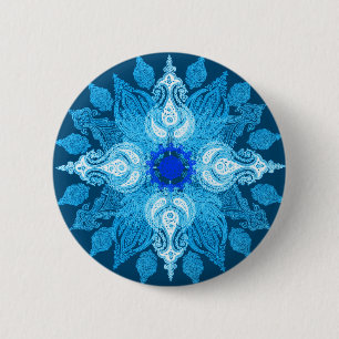 Blauwe waterpaisleybloem ronde button 5,7 cm