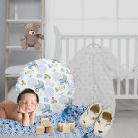 Blauwe Waterverf babyjongen Rond Kussen<br><div class="desc">Een zoete babyjongen rond een decoratief kussen. Zo lief om te mengen en te combineren met andere vergelijkbare patronen in onze winkel. Baby blokken,  baby wagens en andere schattige voorwerpen die met baby's te maken hebben,  zijn het patroon. Ideaal voor die speciale babyjongensdouche.</div>