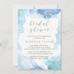 Blauwe Waterverf Bridal Shower Uitnodiging<br><div class="desc">Deze blauwe waterverf brudale doucheuitnodigkaart is perfect voor een modern vrijgezellenfeest. Het ontwerp heeft zachte hemelblauwe en blauwgroen waterverf.</div>