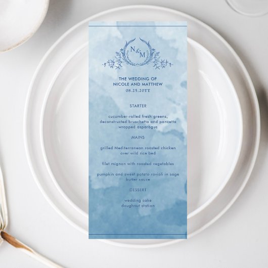 Blauwe Waterverf Elegant Monogram Trouwmenu Menu