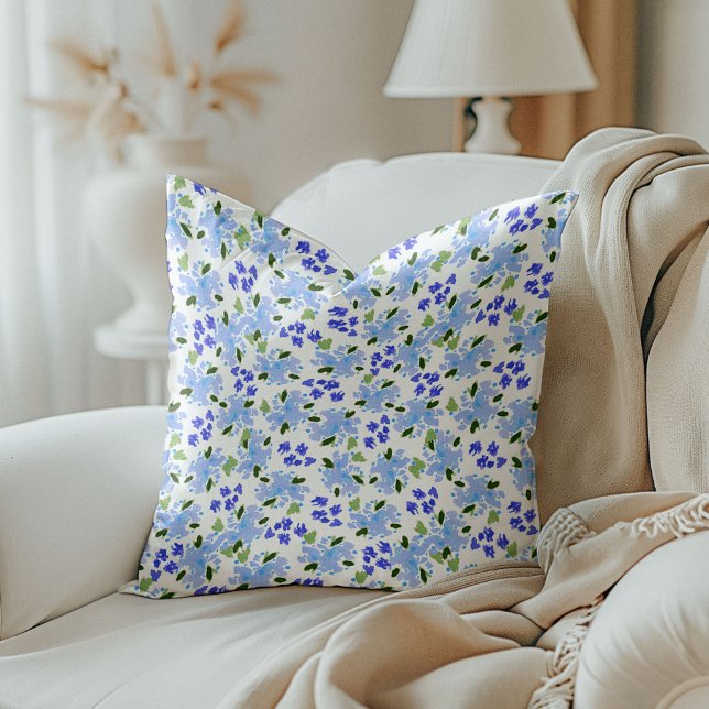 Blauwe Waterverf Floral Garden Sierkussen (Blue Watercolor Floral Garden Throw Pillow)