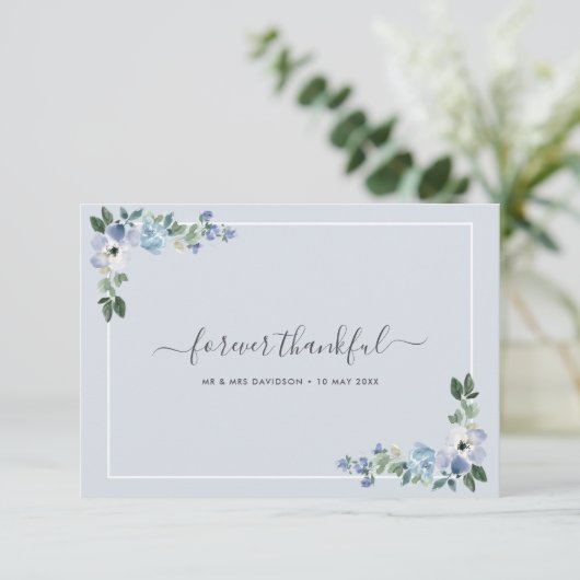blauwe waterverf florale bruiloft bedankt kaartje (Staand voorkant)