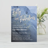 Blauwe Waterverf Glitter Modern Fifty en Fabulous Kaart (Staand voorkant)