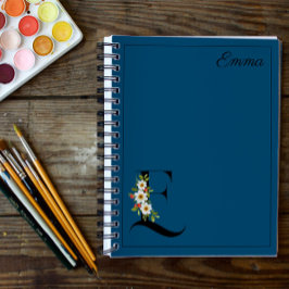 Blauwe waterverf initiaal notitieboek