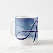 Blauwe Waterverf met naam en Initiaal (Monogram) Koffiemok (Voorkant links)