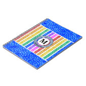 Blauwe Waterverf Regenboog Mozaïek Streep Monogram Notitieboek (Linkerzijde)
