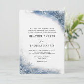 Blauwe Waterverf Sneeuwvlok Elegante Winterbruilof Kaart (Staand voorkant)