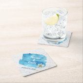 blauwe waterverf spatten op hout met waterlans kartonnen onderzetters (Insitu)