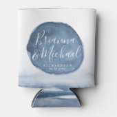 Blauwe watervlek op het meer | Gepersonaliseerde P Blikjeskoeler (Voorkant)