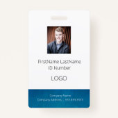 Blauwe werknemer ID-badge met streepjescode Badge (Voorkant)