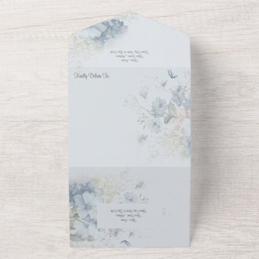 Blauwe Wildbloemen op Bord Blauw All In One Uitnodiging (Buitenkant)