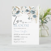 Blauwe Wilde Bloem Liefde is in Bloei Uitnodiging (Staand voorkant)