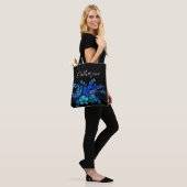 Blauwe wilde bloemen Boho Script Gepersonaliseerde Tote Bag (Op model)