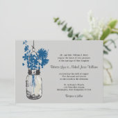 Blauwe Wilde bloemen & Mason Jar Wedding Uitnodigi Kaart (Staand voorkant)