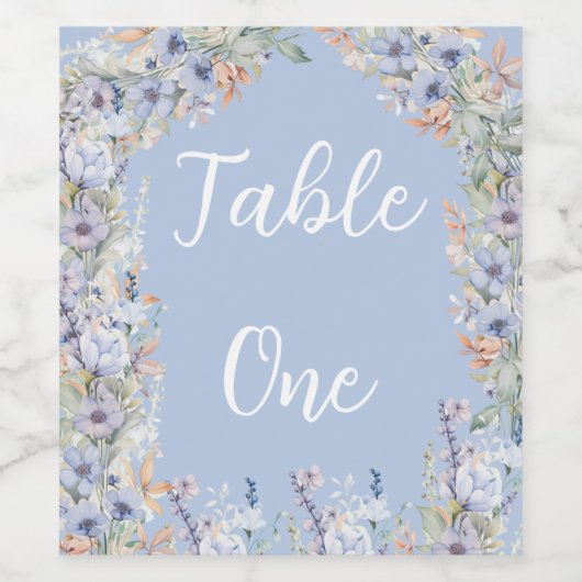 Blauwe Wildflower Bruiloft Aangepaste Tafelnummers Wijn Etiket (Enkel label)