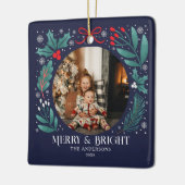 Blauwe Winter Botanicals Kerstfoto Keramisch Ornament (Links)