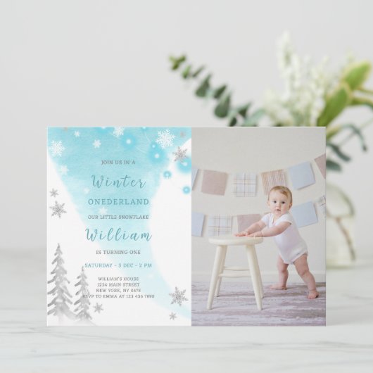 Blauwe Winter Onederland Verjaardag Uitnodiging Fo (Staand voorkant)