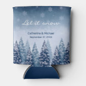 Blauwe Winter Wonderland Pine Kerstbruiloft Blikjeskoeler (Voorkant)