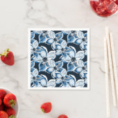 Blauwe, witte bloemen op een zwarte achtergrond. servet (Insitu)