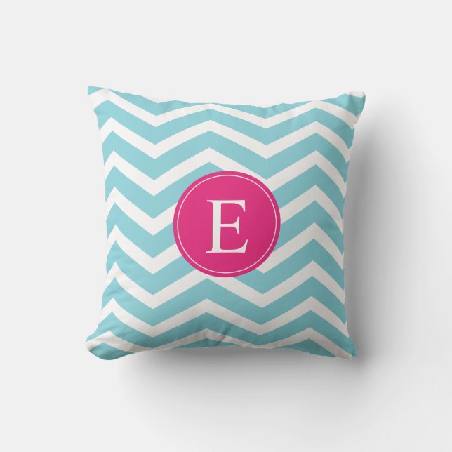 Blauwe witte Chevron Bright Roze Monogram Kussen (Voorkant)