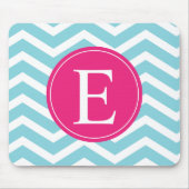 Blauwe witte Chevron Bright Roze Monogram Muismat (Voorkant)