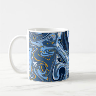Blauwe, witte en goudziren koffiemok