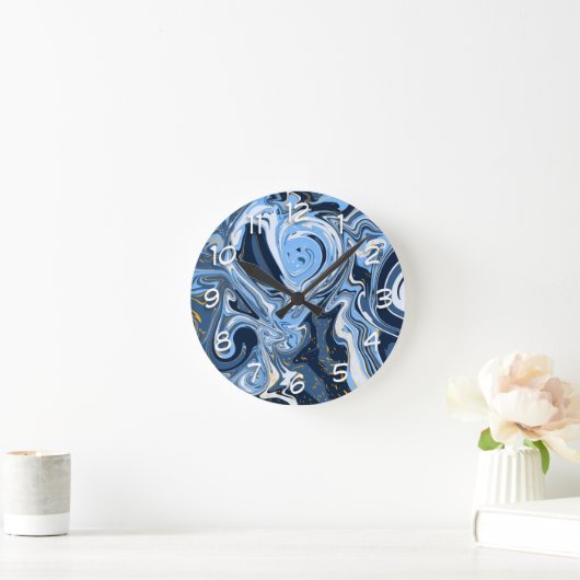 Blauwe, witte en goudziren ronde klok (Huis)