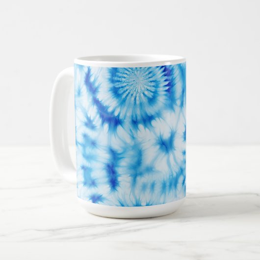 Blauwe Witte Spiraal Tie Dye Koffiemok (Voorkant links)