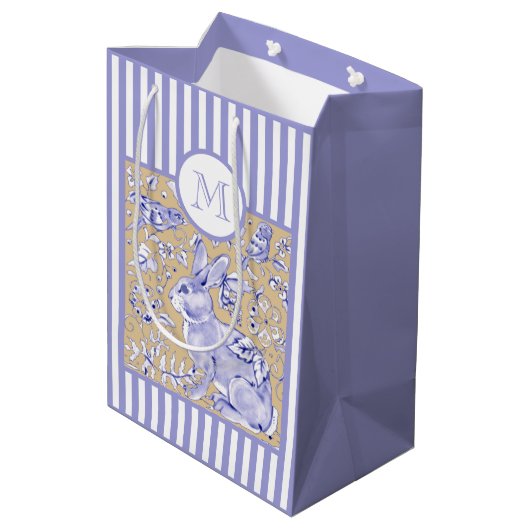 Blauwe witte streep Tan Rabbit Bird Monogram Medium Cadeauzakje (Achterkant Gekanteld)