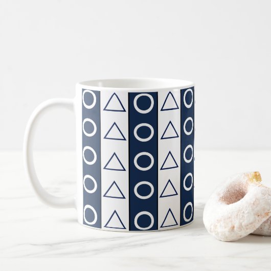 Blauwe witte strepen Geometrisch patroon Koffiemok (Met donut)