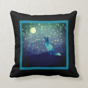 Blauwe wolf die volle maan in de bergen bewondert  kussen