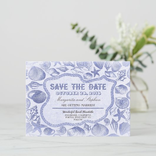 blauwe zeeschelpen strand bruiloft save the date (Staand voorkant)