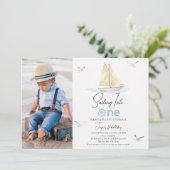 Blauwe Zeil Boot Foto Zeilen In Een 1e Verjaardag Kaart (Staand voorkant)