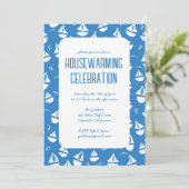 Blauwe zeilboten Schattige Beach Housewarming Part Kaart (Staand voorkant)
