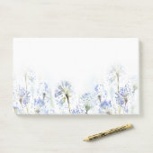 Blauwe zomerbloemen waterverf schets post-it® notes (Op bureau)