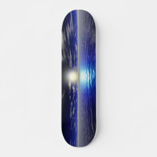 Blauwe zon persoonlijk skateboard