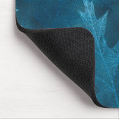 Blauwe zwarte eikenhouten bladeren muismat (Hoek)