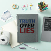 Blauwe zwarte vinylstickers "Truth over Lies" Sticker (iPad Cover)