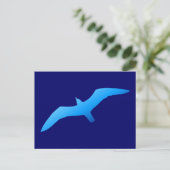 Blauwe zwevende meeuw briefkaart (Staand voorkant)