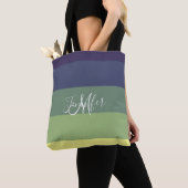 Blauwen + Groene kleurblok Stripe monogram naam Tote Bag (Dichtbij)