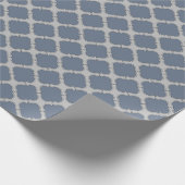 Blauwgrijze quatrefolie cadeaupapier (Hoek)