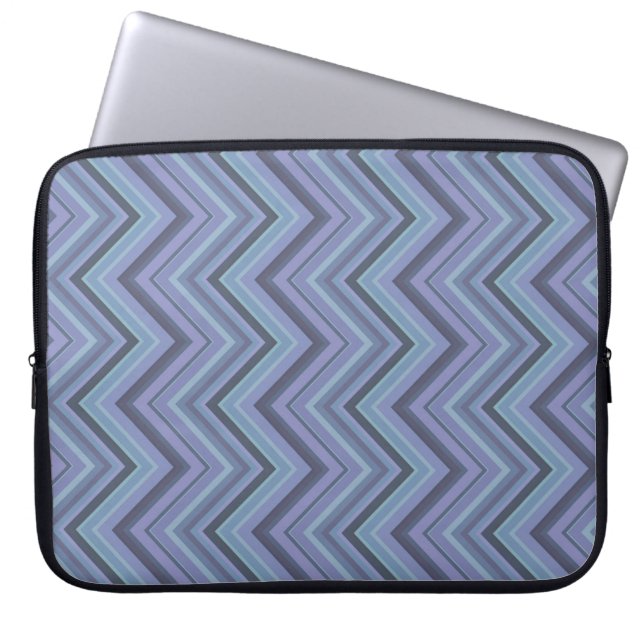 Blauwgrijze zigzagstroken laptop sleeve (Voorkant)